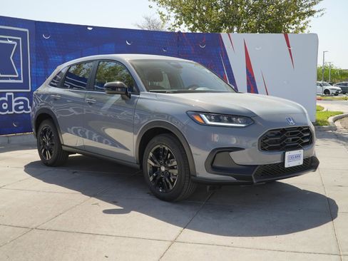 New 2026 Honda HR-V Sport image 3