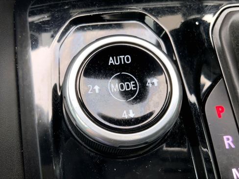 Used 2024 Chevrolet Colorado Trail Boss w/ Advanced Trailering Package AWD/4WD image 35