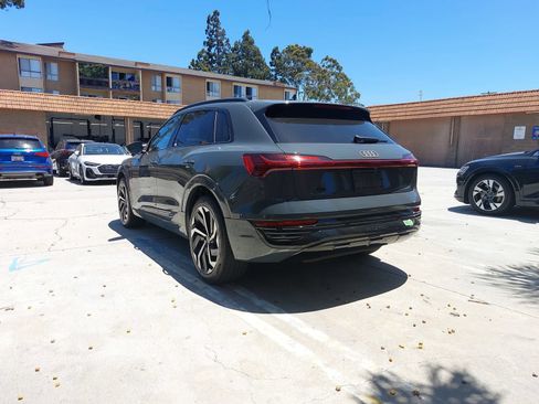 Used 2024 Audi Q8 e-tron Premium Plus w/ Premium Plus Package AWD/4WD image 4