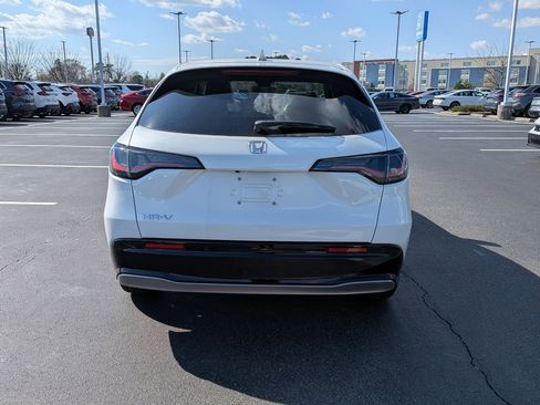 New 2026 Honda HR-V EX-L image 4