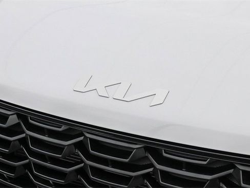 New 2026 Kia Sorento LX image 18