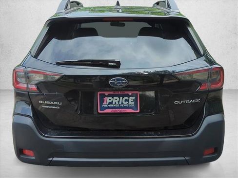 Used 2024 Subaru Outback Premium AWD/4WD image 6