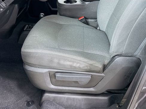 Used 2022 RAM 3500 Tradesman image 19