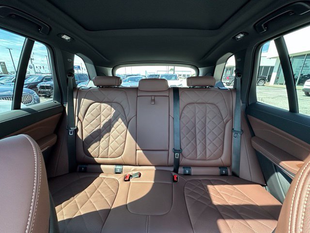 Certified 2026 BMW X5 xDrive50e w/ Premium Package AWD/4WD image 34