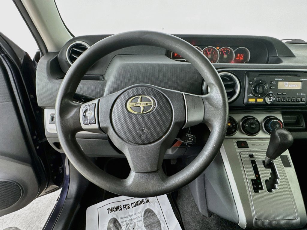 Used 2012 Scion xB FWD image 11