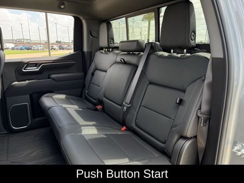 New 2026 GMC Sierra 1500 SLT AWD/4WD image 26