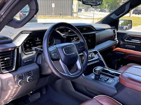 Used 2024 GMC Sierra 1500 Denali Ultimate AWD/4WD image 13