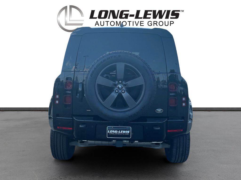 Used 2023 Land Rover Defender 90 X-Dynamic SE AWD/4WD image 5