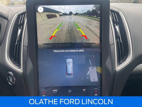 Used 2024 Ford Edge SEL w/ Convenience Package AWD/4WD image 16