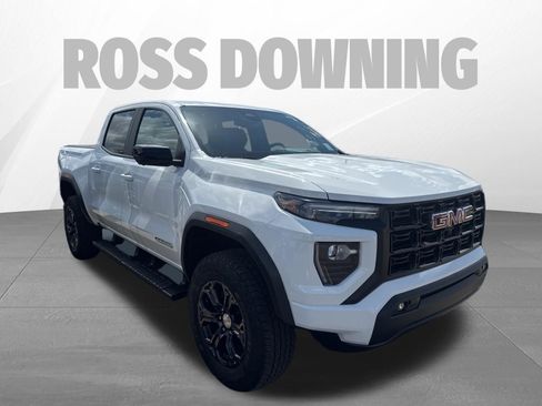 Used 2024 GMC Canyon Elevation w/ Elevation Premium Package image 3