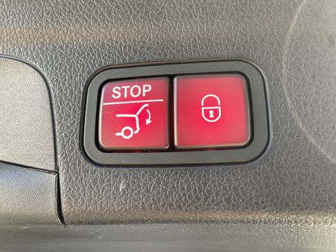 Certified 2022 Mercedes-Benz GLE 350 image 11