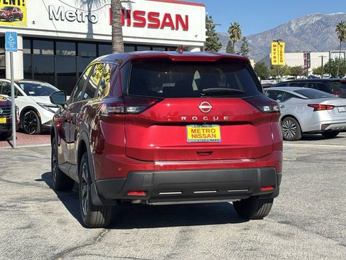 New 2026 Nissan Rogue SV image 3