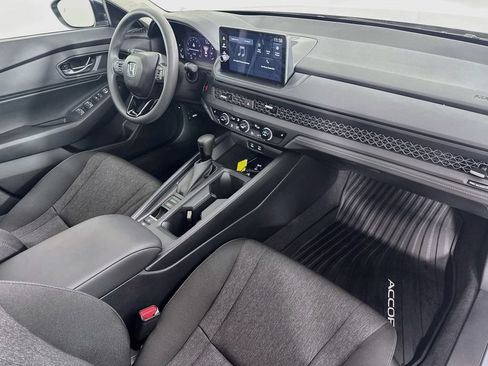 Used 2026 Honda Accord SE image 36