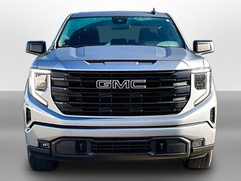 Used 2025 GMC Sierra 1500 Elevation AWD/4WD image 2