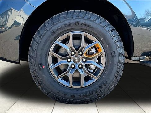 Certified 2026 Ford Expedition Tremor AWD/4WD image 11