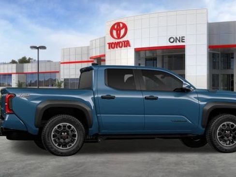 New 2026 Toyota Tacoma TRD Off-Road AWD/4WD image 15