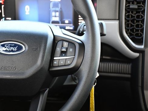 Used 2025 Ford Ranger XL w/ Trailer Tow Package image 23