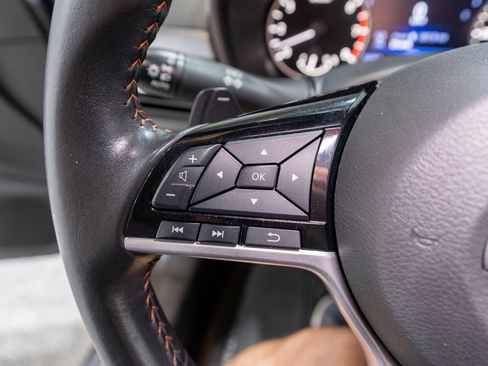Used 2024 Nissan Altima 2.5 SR FWD image 23