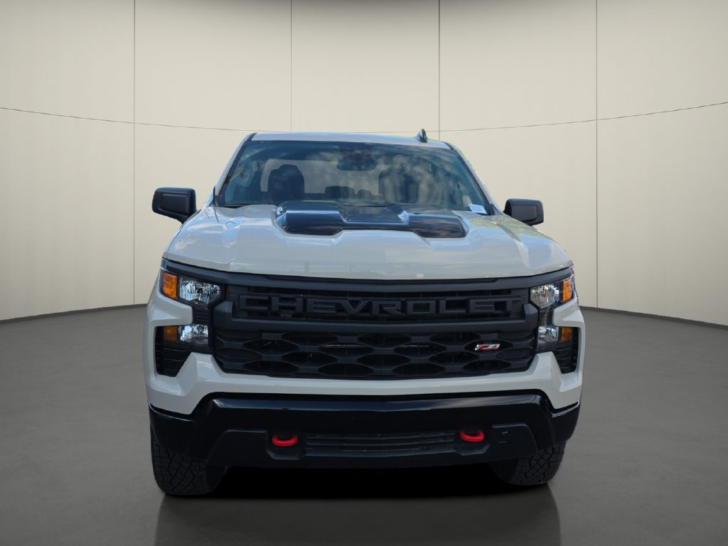 Used 2026 Chevrolet Silverado 1500 Custom Trail Boss AWD/4WD image 2