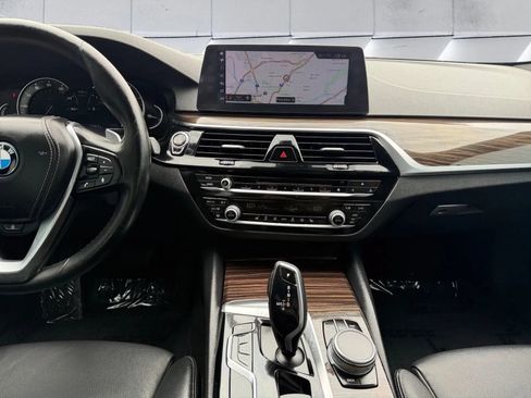 Used 2018 BMW 540i xDrive AWD/4WD image 13