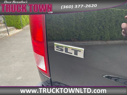 Used 2019 RAM 1500 Classic SLT AWD/4WD image 31