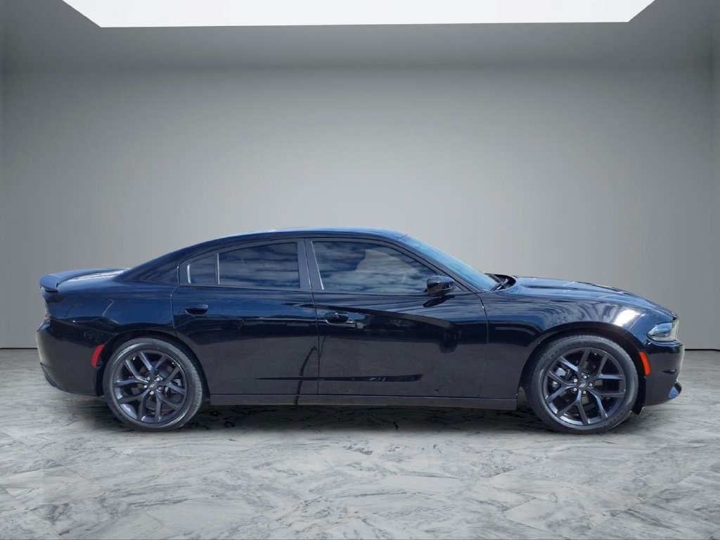 Used 2023 Dodge Charger SXT w/ Blacktop Package RWD image 8