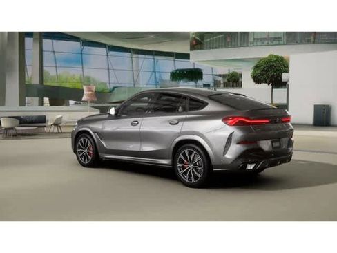 New 2026 BMW X6 xDrive40i image 2