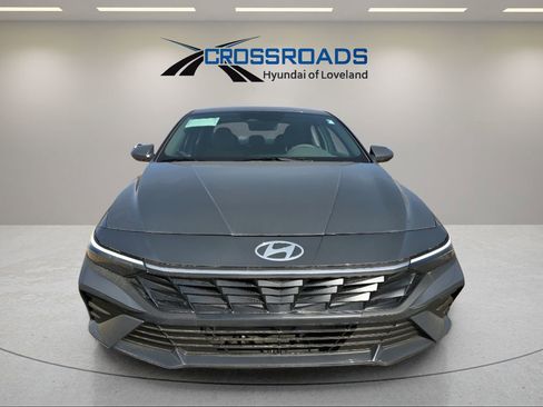 New 2025 Hyundai Elantra Blue image 8
