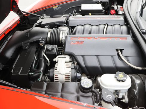Used 2012 Chevrolet Corvette Grand Sport w/ 3LT Preferred Equipment Group RWD image 16