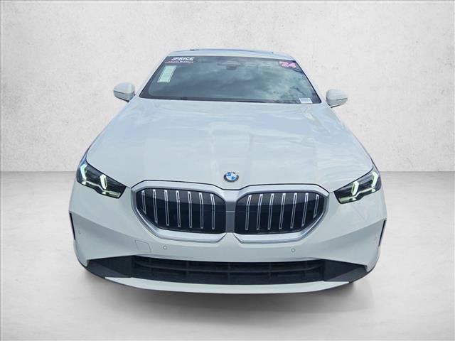 Certified 2024 BMW 530i w/ Convenience Package RWD image 2