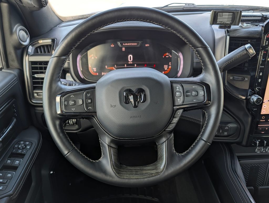 Used 2025 RAM 2500 Limited AWD/4WD image 18