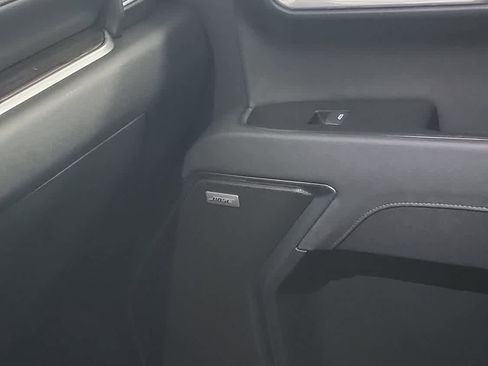 Used 2025 Chevrolet Silverado 1500 RST image 34