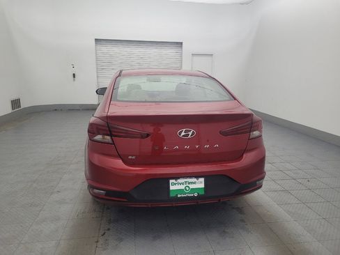 Used 2019 Hyundai Elantra SE FWD image 6