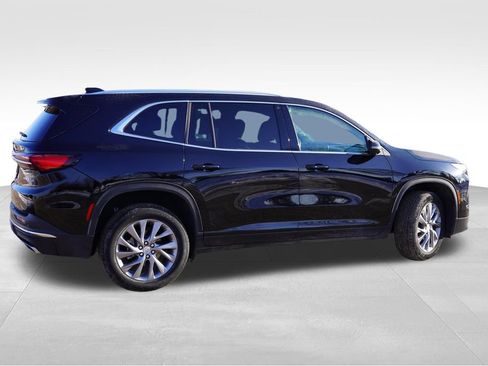 Certified 2025 Buick Enclave Preferred image 4