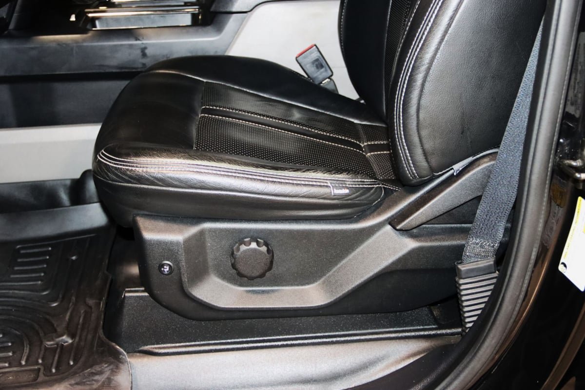Used 2020 Ford F150 XL w/ Equipment Group 101A Mid AWD/4WD image 32