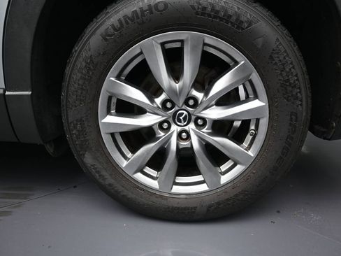 Used 2019 MAZDA CX-9 Touring image 10