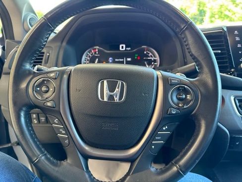 Used 2023 Honda Ridgeline RTL image 17