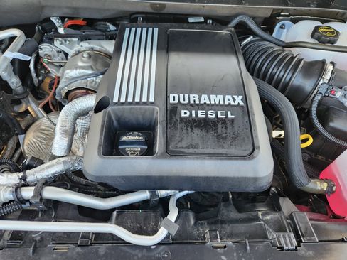 Used 2026 GMC Sierra 1500 SLT AWD/4WD image 33