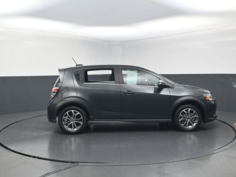 Used 2019 Chevrolet Sonic LT w/ Convenience Package FWD image 10