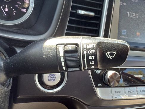 Used 2019 Hyundai Sonata SEL w/ Tech Package 02 FWD image 13