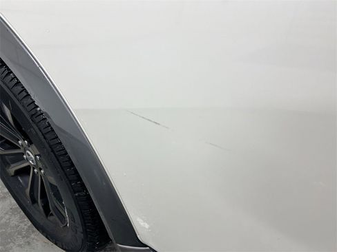 Used 2017 Nissan Armada Platinum w/ Captain Seat Package image 33