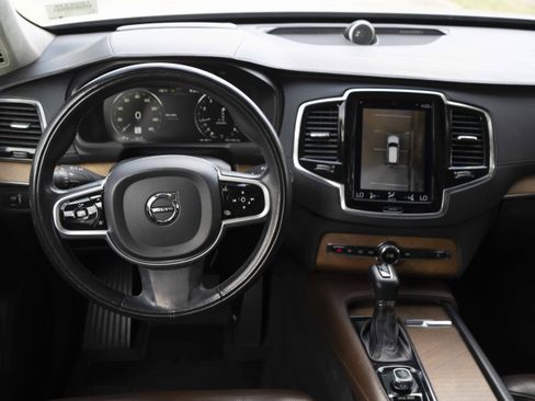 Used 2018 Volvo XC90 T6 Inscription w/ Luxury Package AWD/4WD image 19