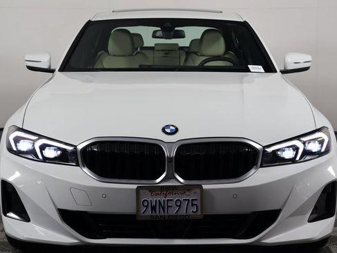 Used 2026 BMW 330i Sedan w/ Premium Package RWD image 2