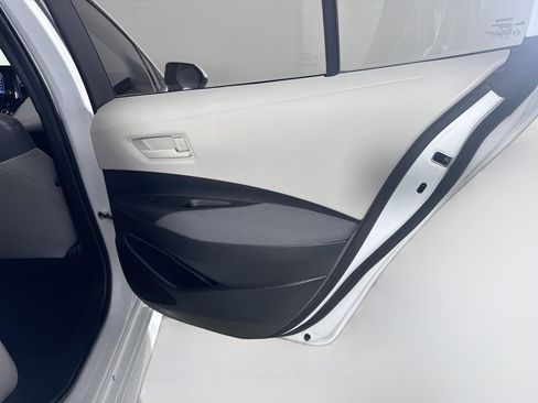 Used 2022 Toyota Corolla L FWD image 27