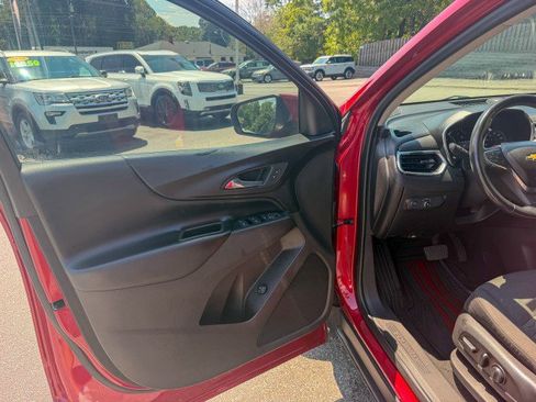 Used 2019 Chevrolet Equinox LT FWD image 14