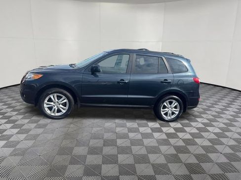 Used 2012 Hyundai Santa Fe SE AWD/4WD image 2