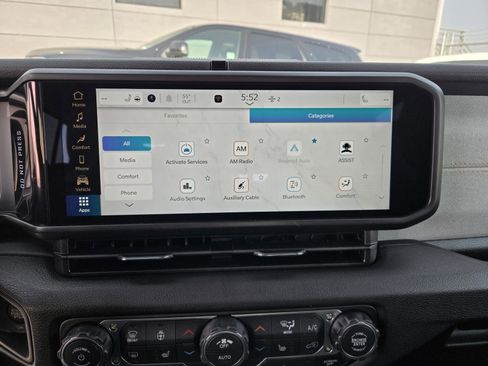 New 2026 Jeep Gladiator Sport image 7