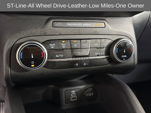 Used 2025 Ford Escape ST-Line image 28