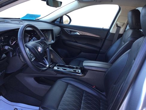 Used 2023 Buick Envision Avenir image 8