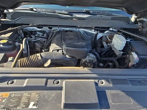 Used 2015 Chevrolet Silverado 2500 LTZ w/ Snow Plow Prep Package AWD/4WD image 10